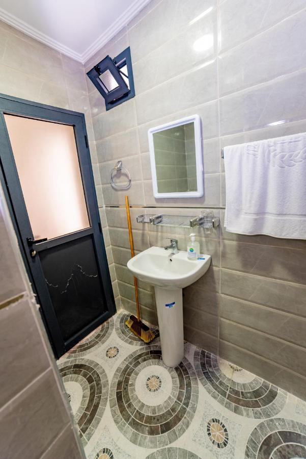 Velasquez Appartements Fast Wifi And Ocean View Tanger Ngoại thất bức ảnh